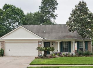 8915 Village Hills Dr, Spring, TX 77379