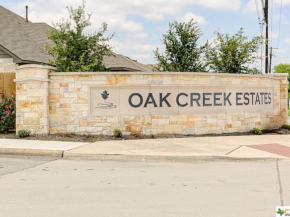 2nd image of 2890 Oakdell Trl
