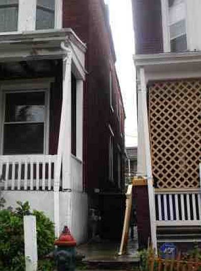 2nd image of 1835 Zarker St