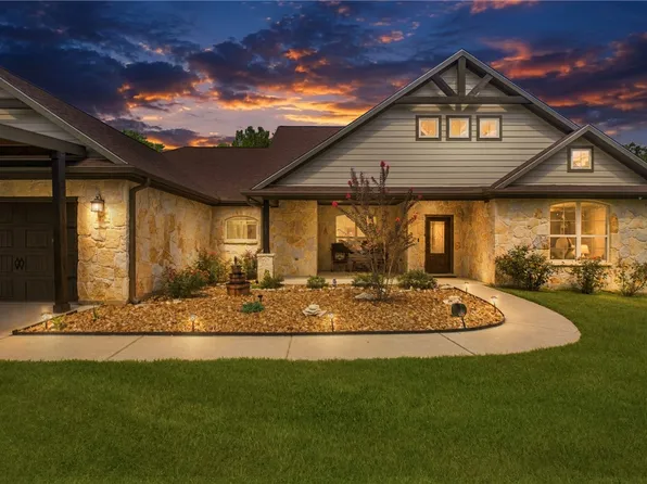 4364 Green Pastures, North Zulch, TX 77872