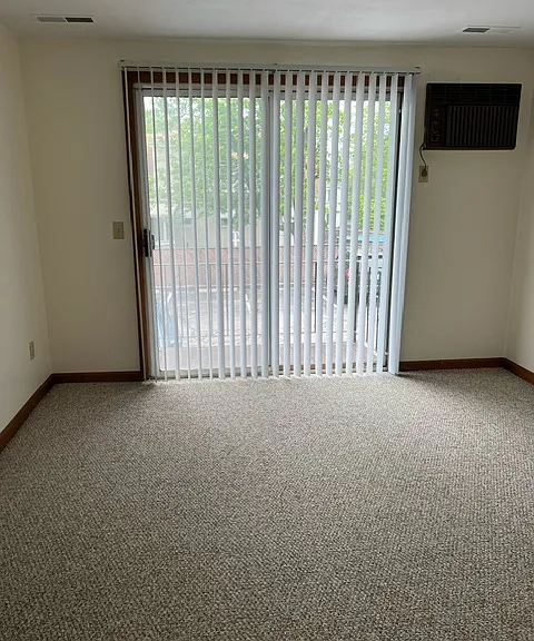 182 Chenango Ave #6 — Photo 34