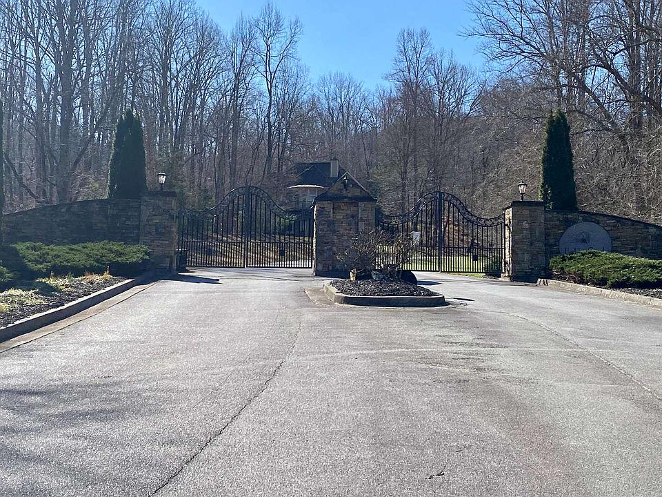 1st image of 2345 Little Cove Dr