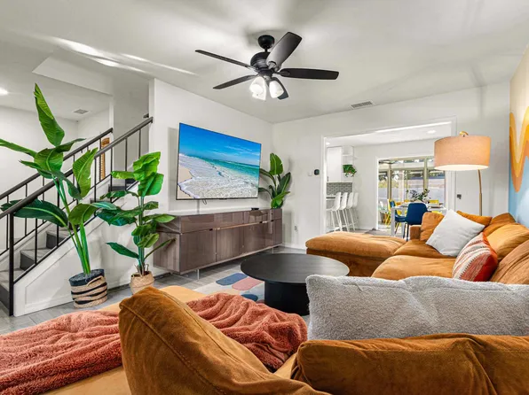 971 Keene Rd #Id1032295p, Largo, FL 33771