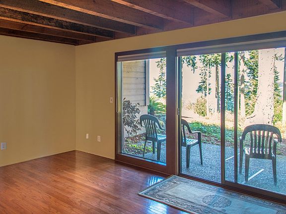 3rd image of 261 Sailview Dr #1036