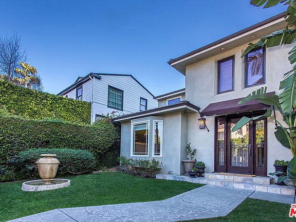 3rd image of 1124 Sierra Alta Way