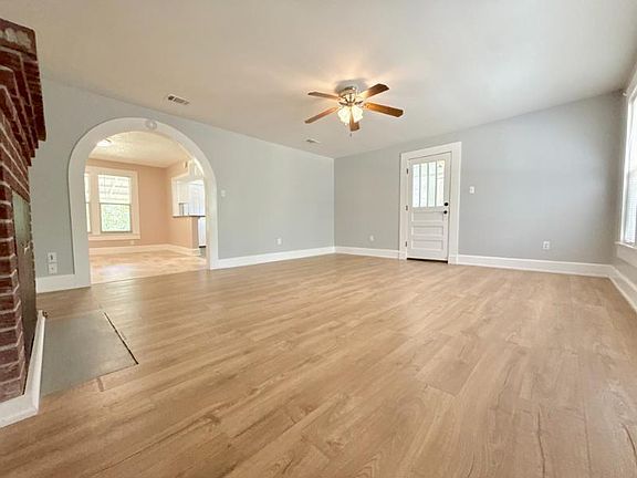 3rd image of 394 Fikes Rd