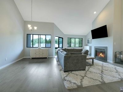 283 Redwood Ct, Ramsey, NJ, 07446