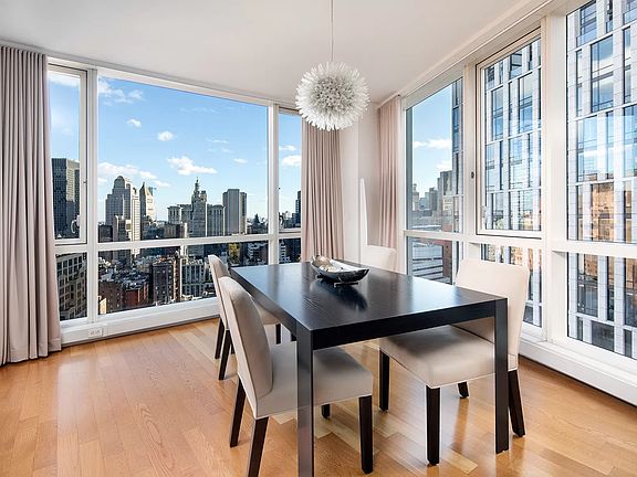 3rd image of 200 Chambers St APT 29F