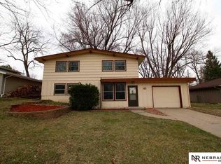 4817 N 83rd St, Omaha, NE 68134