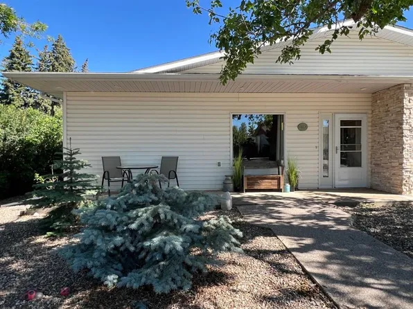 2134 S 21st Ave, Coaldale, AB T1M 1H9