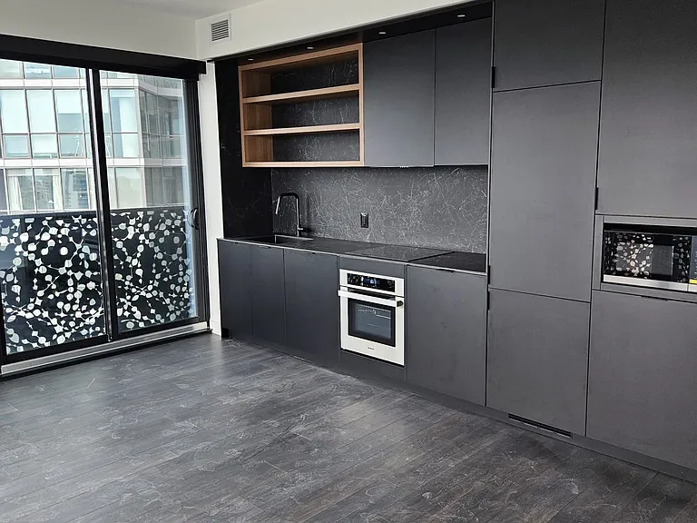 55 Charles St E #2706 — Photo 33