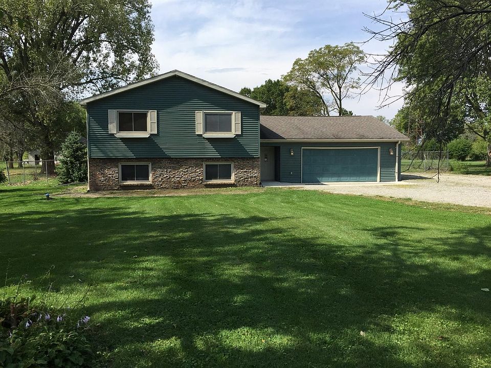 1st image of 11916 Cline Ave