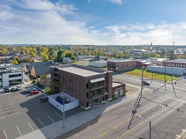 208 4th St SE Unit 3B, Cullman, AL 35055