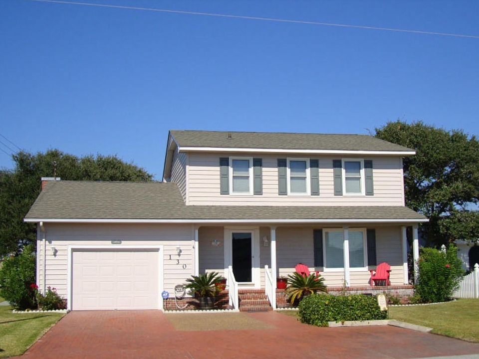 1st image of 130 Pond Dr
