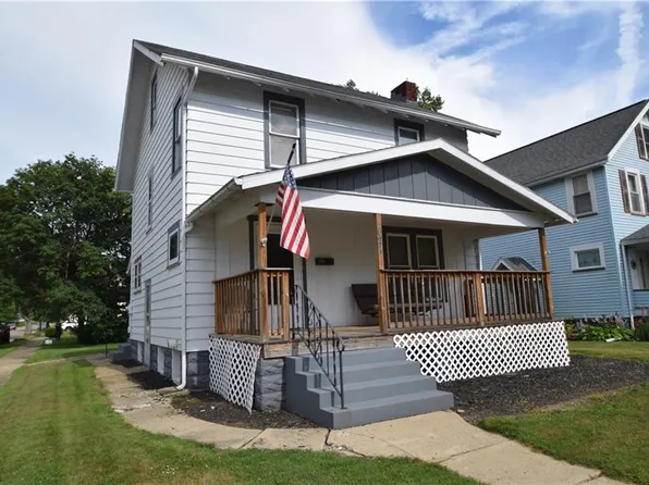627 2nd St NW, New Philadelphia, OH 44663