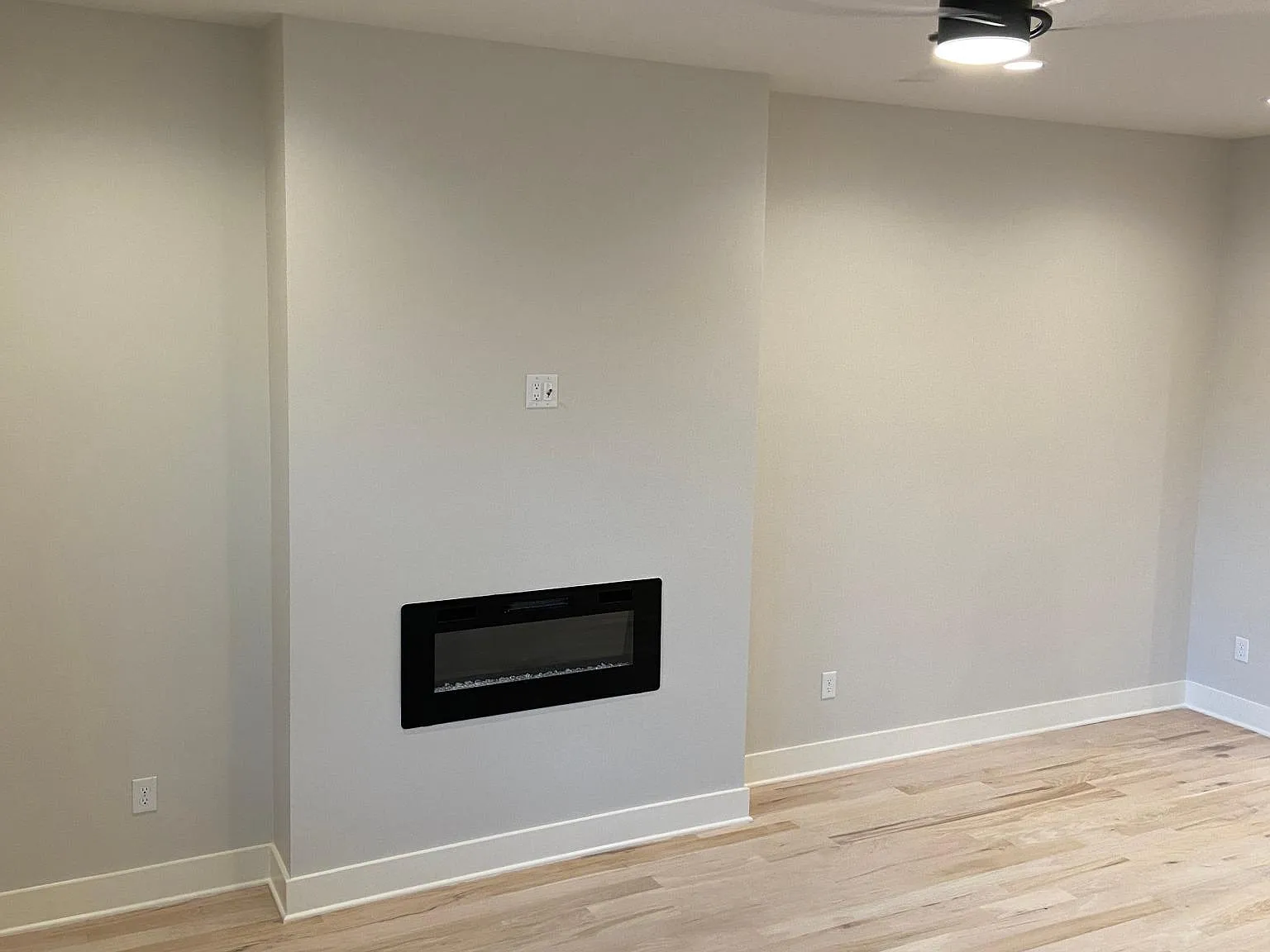 4 bed, 3.5 bath, 2300 sqft, $3,900 — Photo 4