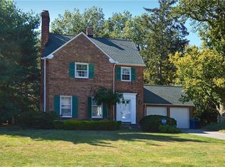 4924 Highland Dr, Willoughby, OH 44094