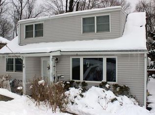 13 1/2 Washington Ave, Danbury, CT 06810