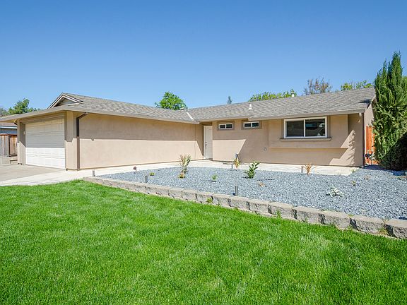 2nd image of 6369 Creekcrest Cir