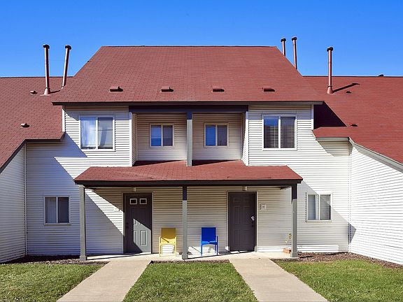 2nd image of 15001 Greenhaven Dr APT 202