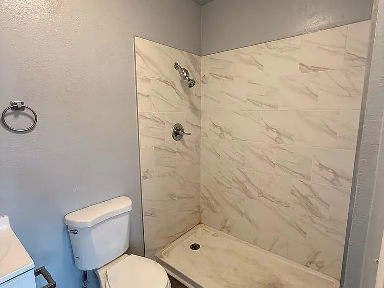1767 S Broadway (9-Plex) — Photo 10