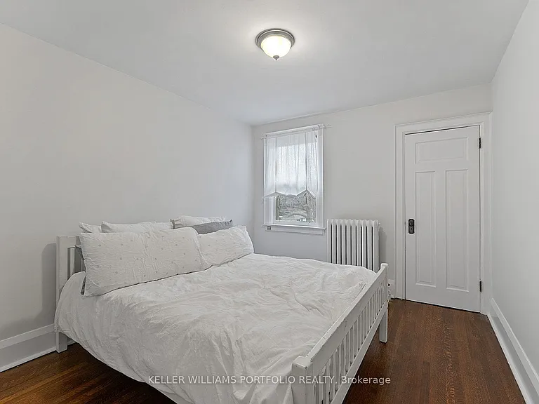145 Glengrove Ave W — Photo 34