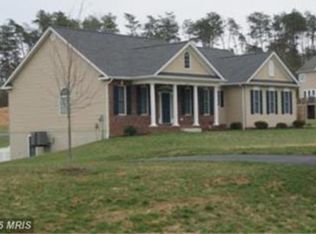 Sweetwater Ct, Hughesville, MD 20637
