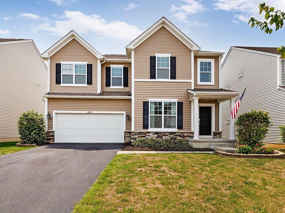 1st image of 8679 Crooked Maple Dr