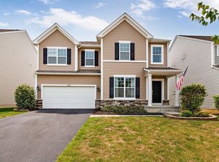 8679 Crooked Maple Dr, Blacklick, OH 43004