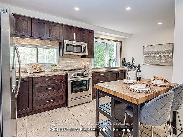 18 Hester Ct — Photo 8