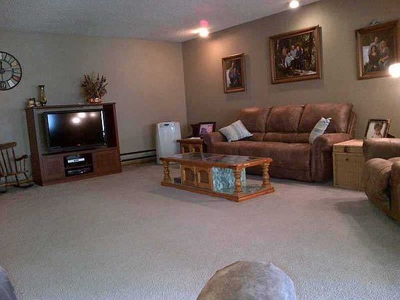5th image of 6939 Yellowstone Pl