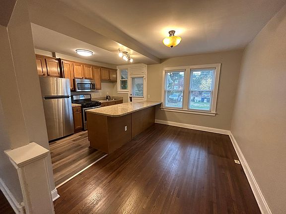 3rd image of 63 W California Ave