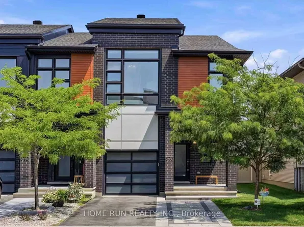 570 Triangle St, Ottawa, ON K2V 0M1