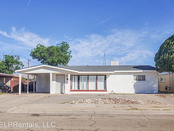 3rd image of 1309 Honeysuckle Dr