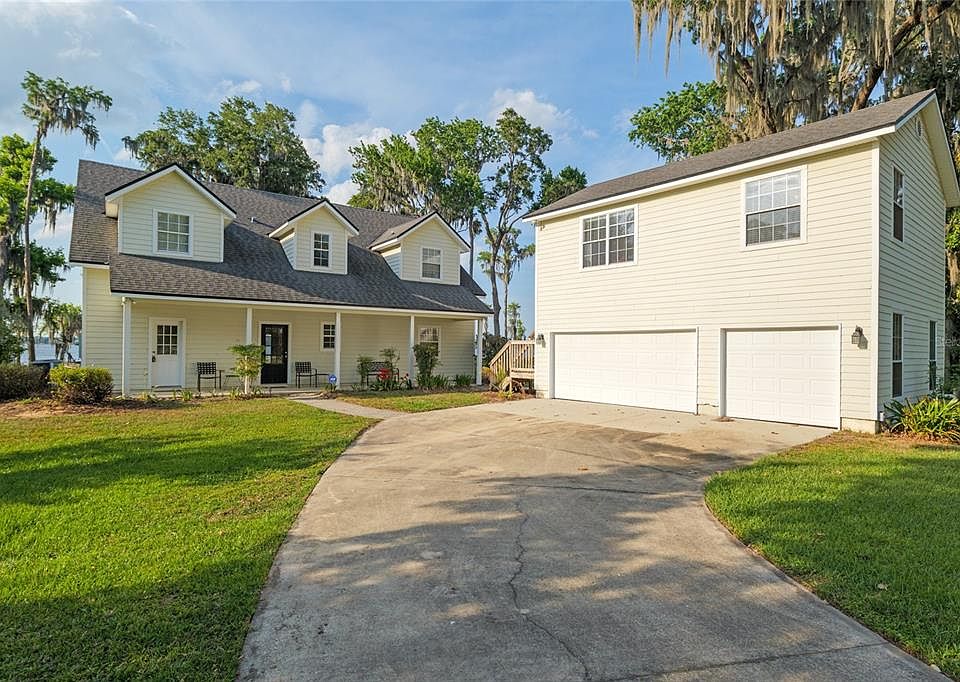 1st image of 2499 SE 30th St