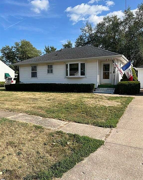1st image of 402 E Arkansas Ave