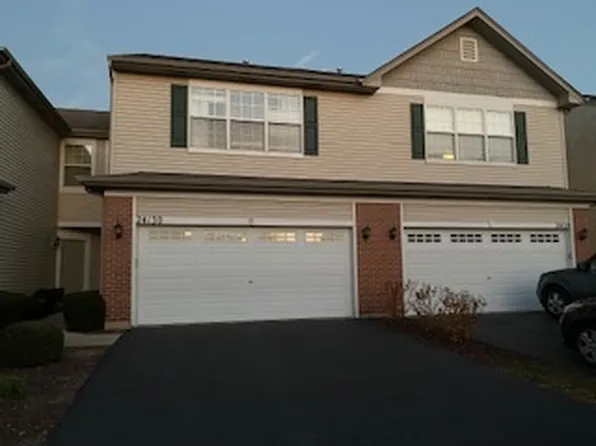 24130 W Walnut Cir, Plainfield, IL 60585