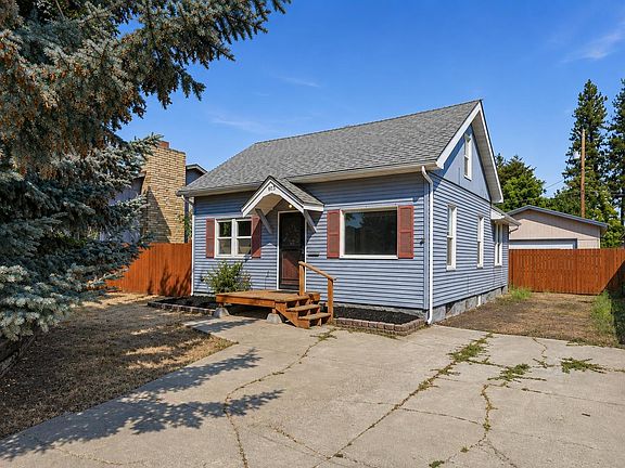 2nd image of 803 E 39th Ave