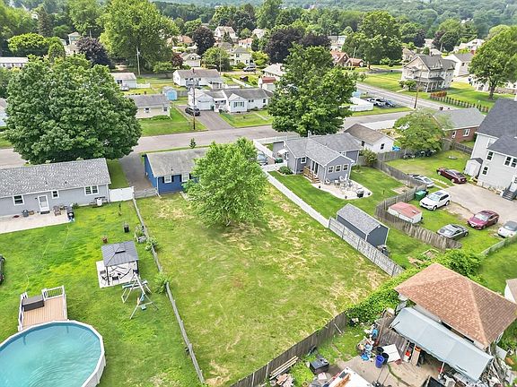 4th image of 24 Daley St