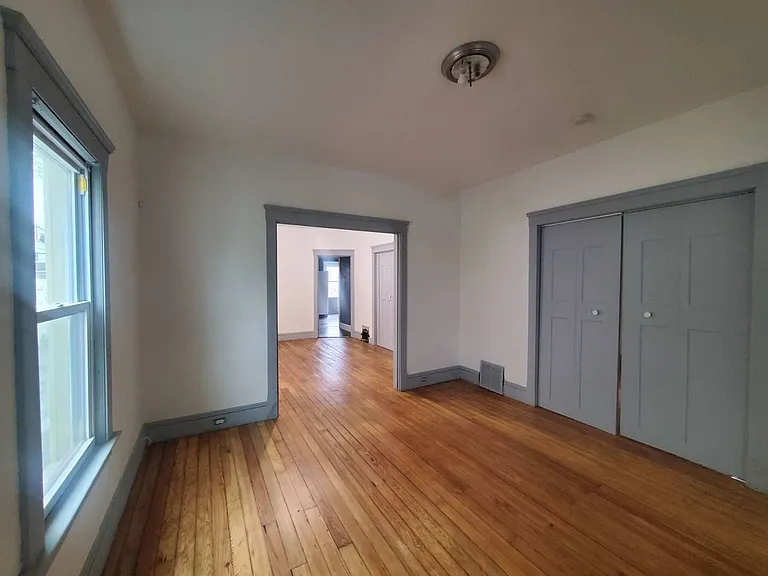 3594 W 47th Street — Photo 3