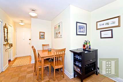 3rd image of 16 W 16th St APT 6GS