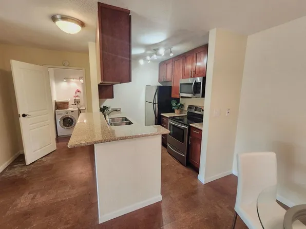 397 Imperial Way APT 329, Daly City, CA 94015