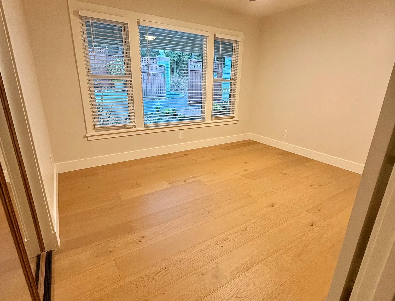 2 bed, 1008 sqft, $4,500 — Photo 4