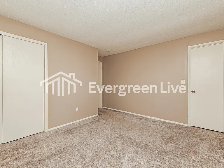 5638 Brandt Pike — Photo 10