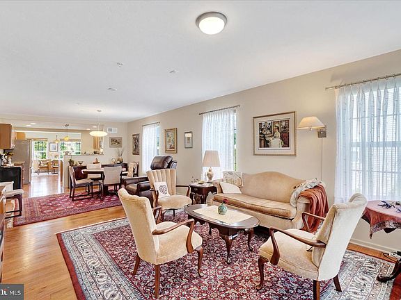 3rd image of 145 Palomino Way #221