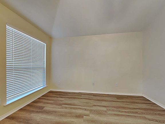 2nd image of 9712 Westmere Ln