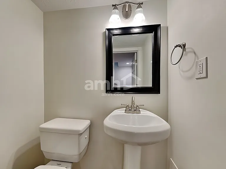 371 Derby Ct — Photo 17