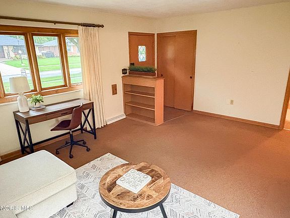 4th image of 2649 Gladhaven Dr