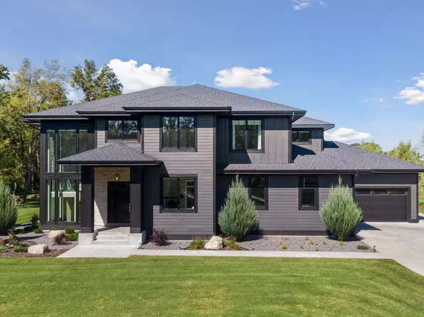 5255 Pagenhart Ln SW, Rochester, MN 55902