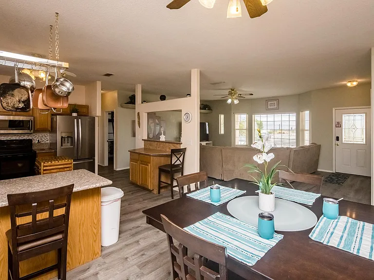 784 Cactus Dr — Photo 8